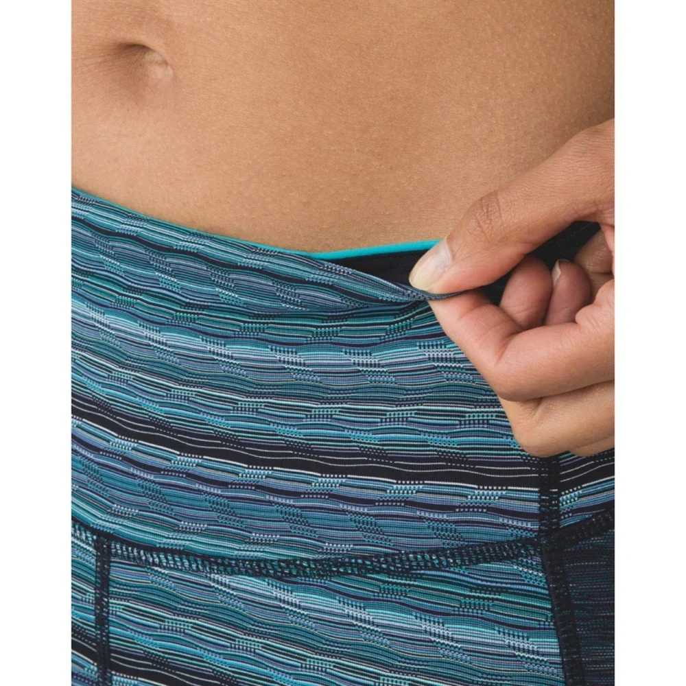 Lululemon Stop At Nothing Crop Space Dye Twist Naval Blue Peacock Blue 4